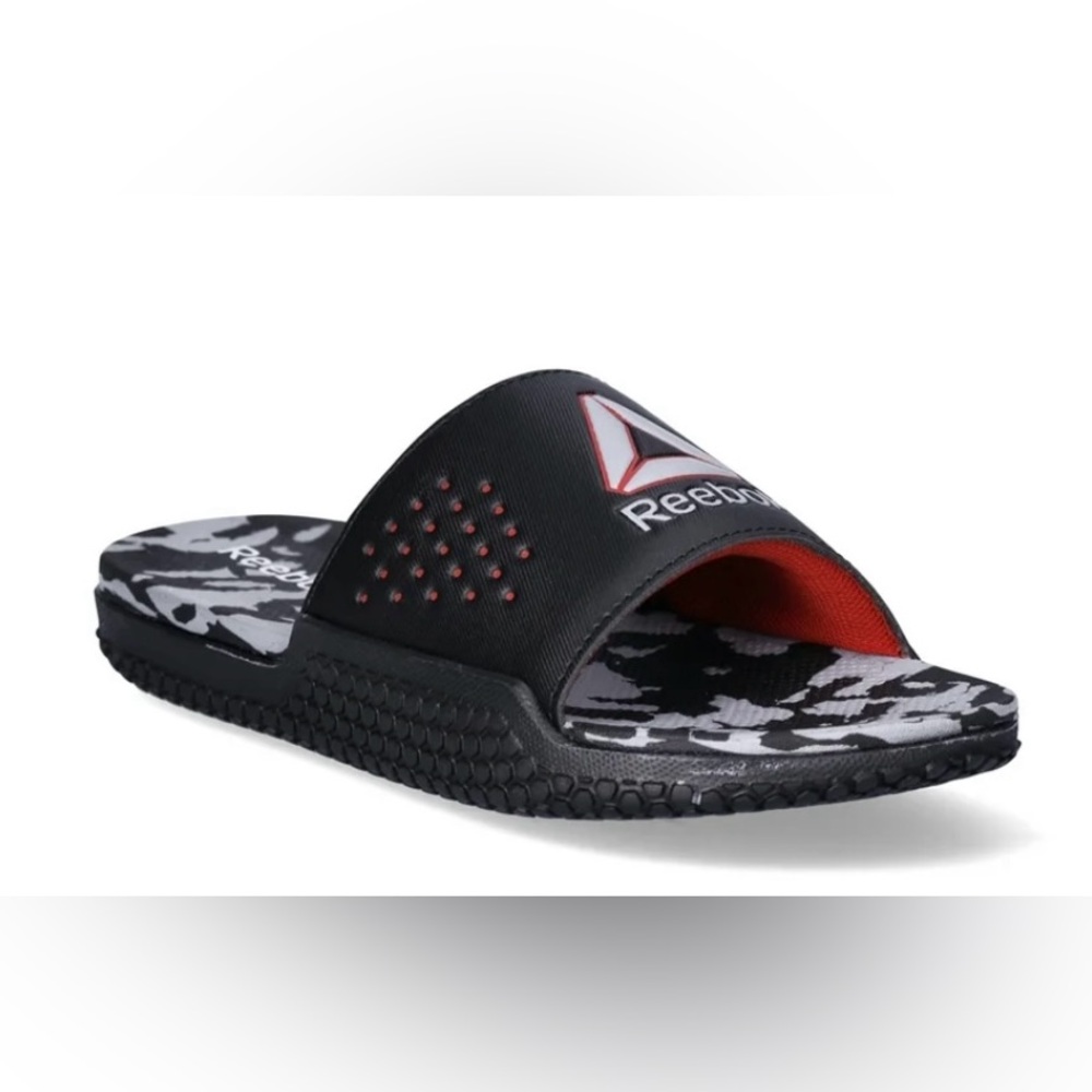 Little Boy’s Reebok Black, Red, and‎ Gray Camo Slide Sandals! NWT! Size 13!